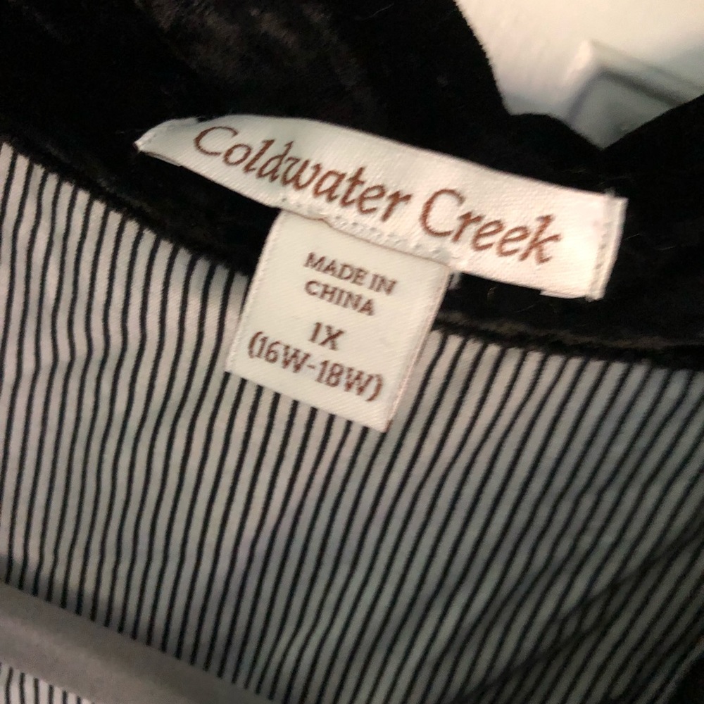 Shirt - Picture 2 of 3